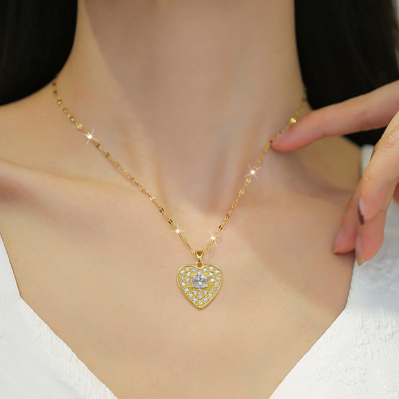 Collana Minimalista a Cuore in Acciaio al Titanio con Intarsio di Strass per Donne e Uomini, Delicata Catena alla Clavicola