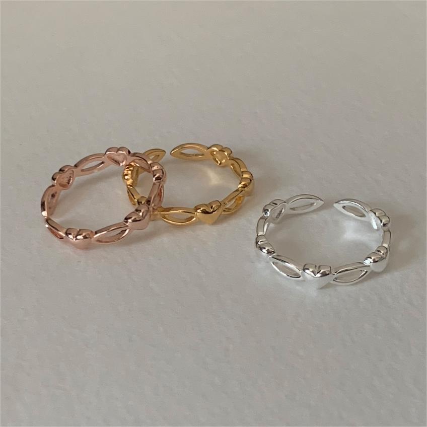 Minimalist Heart-Shaped 925 Sterling Silver Ring with Beveled Square Grain Detail and Open Bamboo-Joint Band for Women