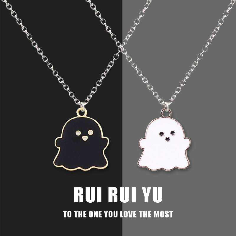 Collar con colgante de fantasma de dibujos animados en cobre con acabado galvanizado, joyería de Halloween en blanco y negro para mujer