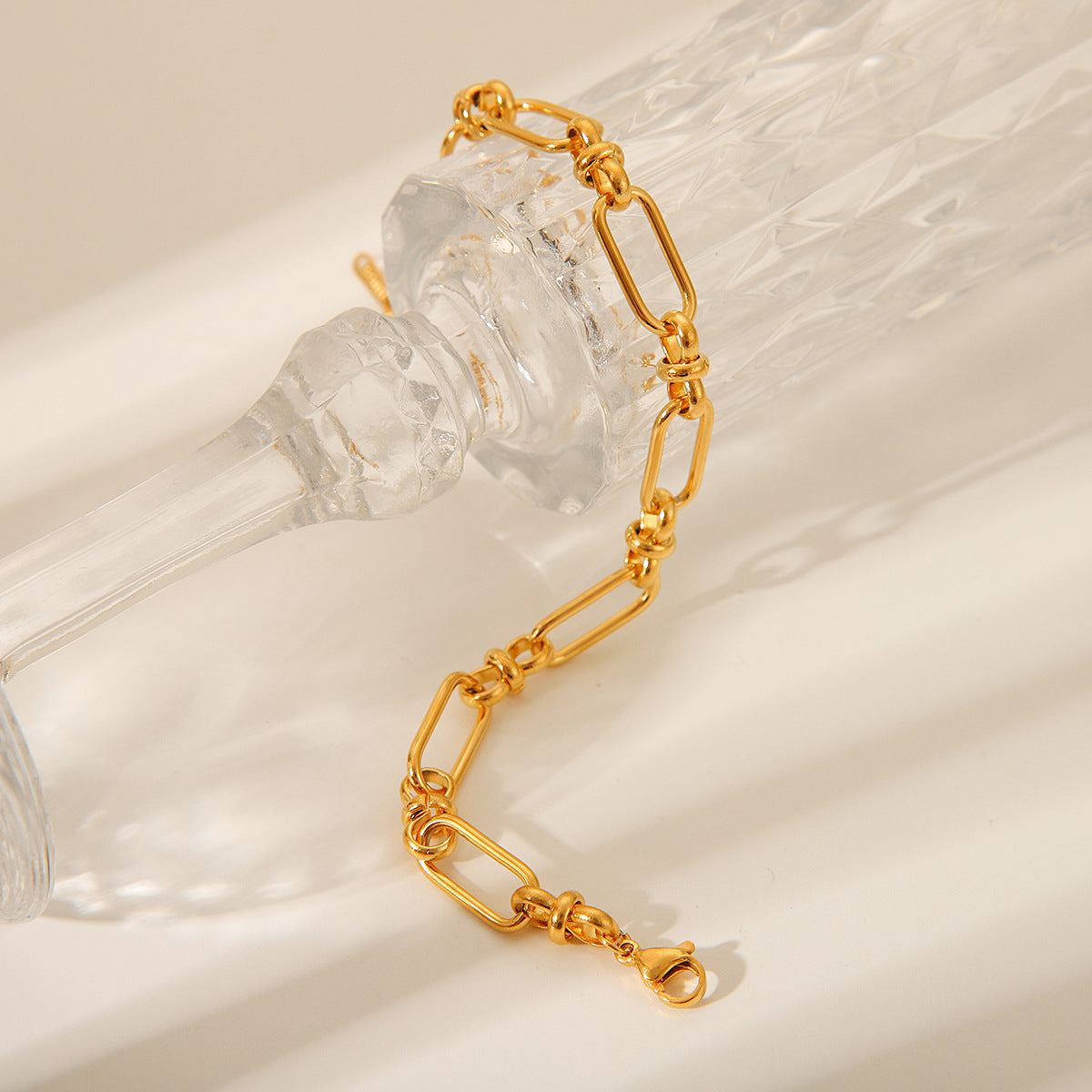 INS Style Geometric Stainless Steel Bracelet with Wide Chain and Cross Clasp Vacuum Plated in 18K Gold