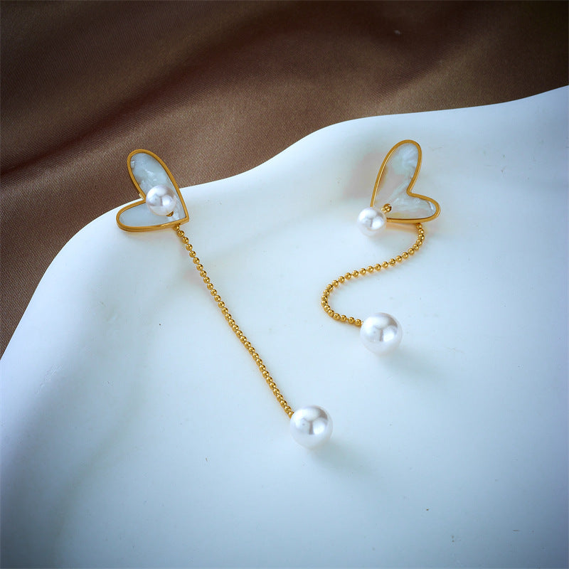 Minimalist Heart-Shaped Titanium Steel Stud Earrings with Pearl Accents and Dainty Chain Tassels for Women