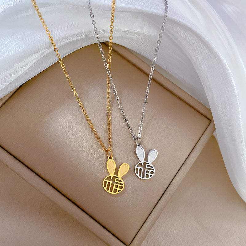 Collar colgante de conejo minimalista de acero de titanio chapado en oro para mujeres y hombres, joyería con cadena de medallón de diseño geométrico