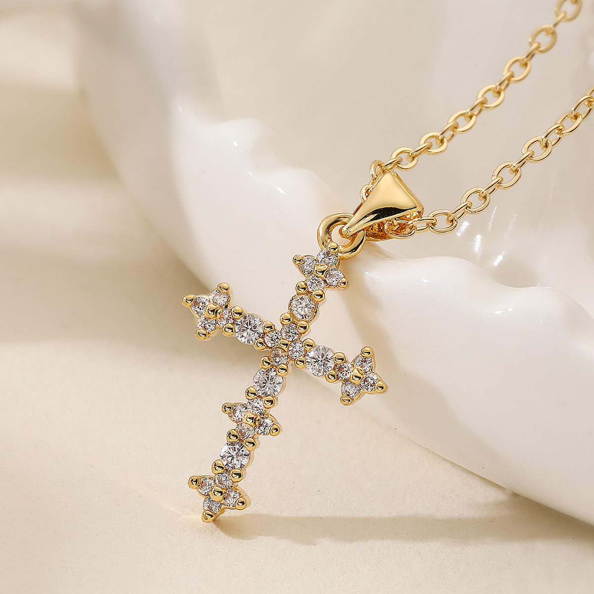 Minimalist 18K Gold Plated Brass Cross Pendant Necklace for Women
