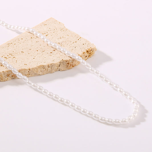 Collana con Pendente Ovale Minimalista in Acciaio Inox Placcato Oro 18K con Perle di Miglio, Stile INS, per Donna