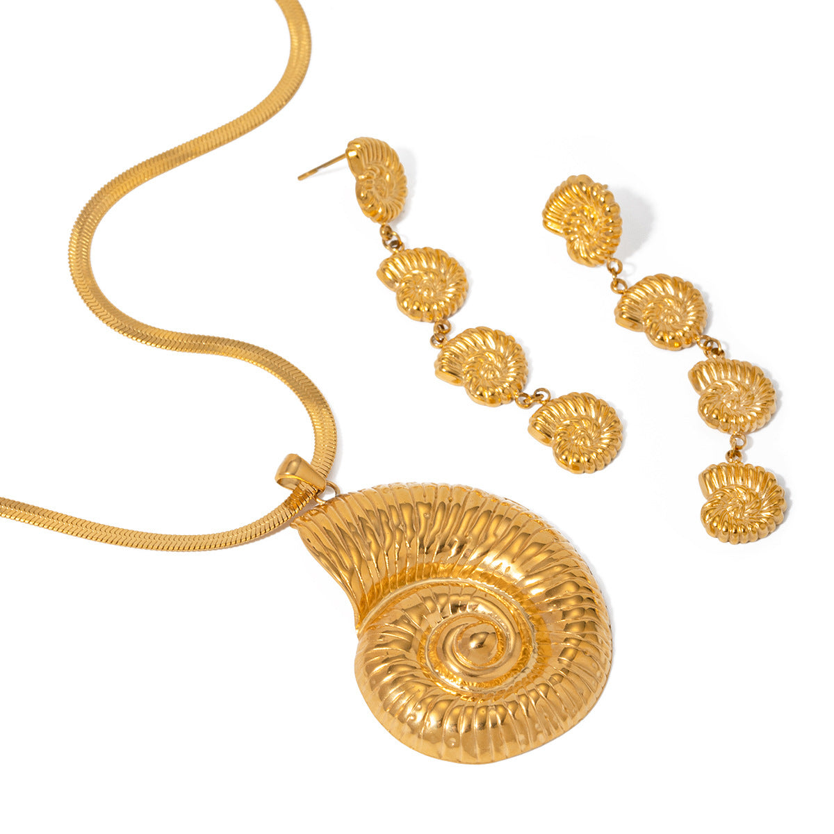 Collar con colgante de concha marina de acero inoxidable chapado en oro de 18 quilates estilo Ins para mujer, ideal para la playa en verano