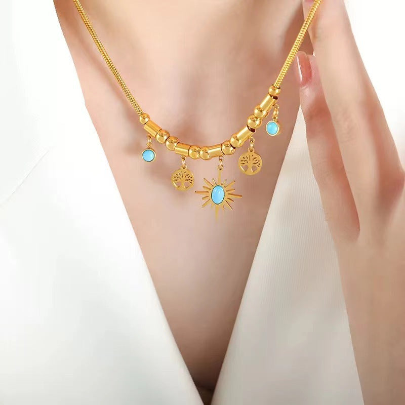 Collana con ciondolo in acciaio al titanio a forma di sole irregolare dal design originale, placcato per uomo e donna