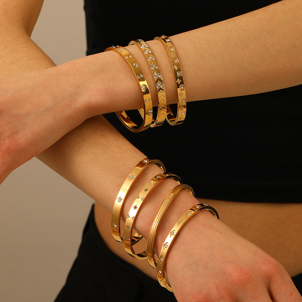 Bracciale Minimalista Stella Luna Occhio Ottagramma in Acciaio Inossidabile con Placcatura Oro 18K