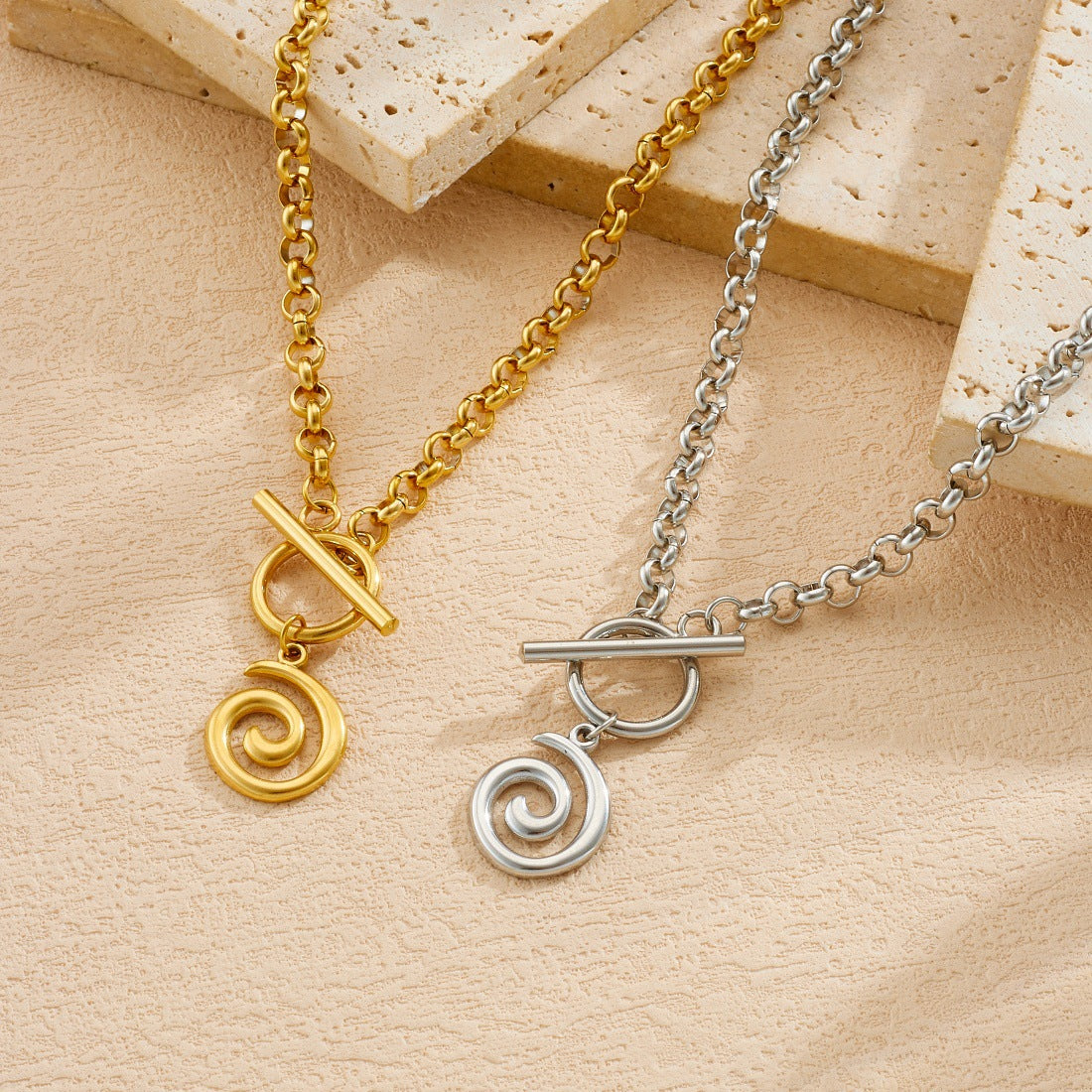 Punk Hip-hop Vintage Gold Plated Stainless Steel Geometric Spiral Ring Pendant Necklace with OT Clasp and Cable Chain