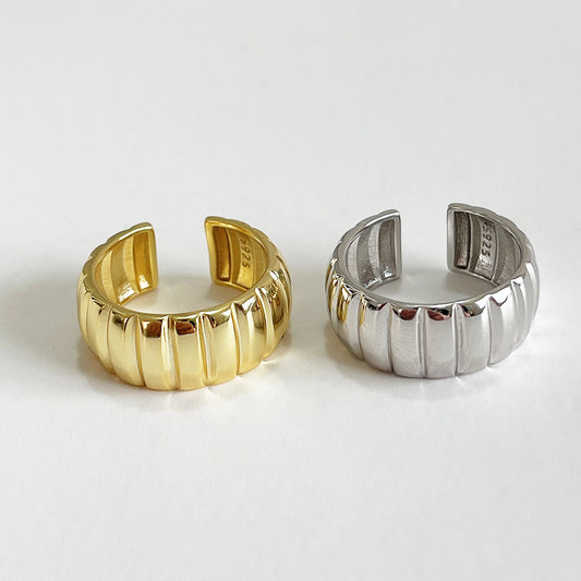Anillo Abierto Minimalista Geométrico Ancho de Plata Esterlina 925 con Corazón para Mujer