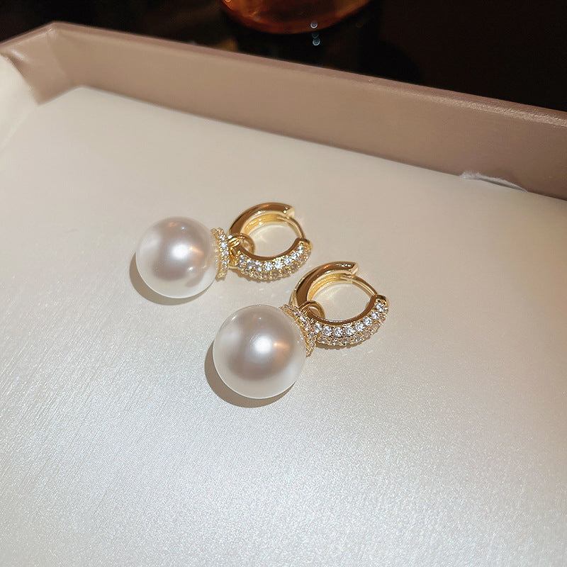 Eleganti Orecchini a Perno da Donna in Stile Francese Vintage con Zirconi Geometrici e Perle Imitazione