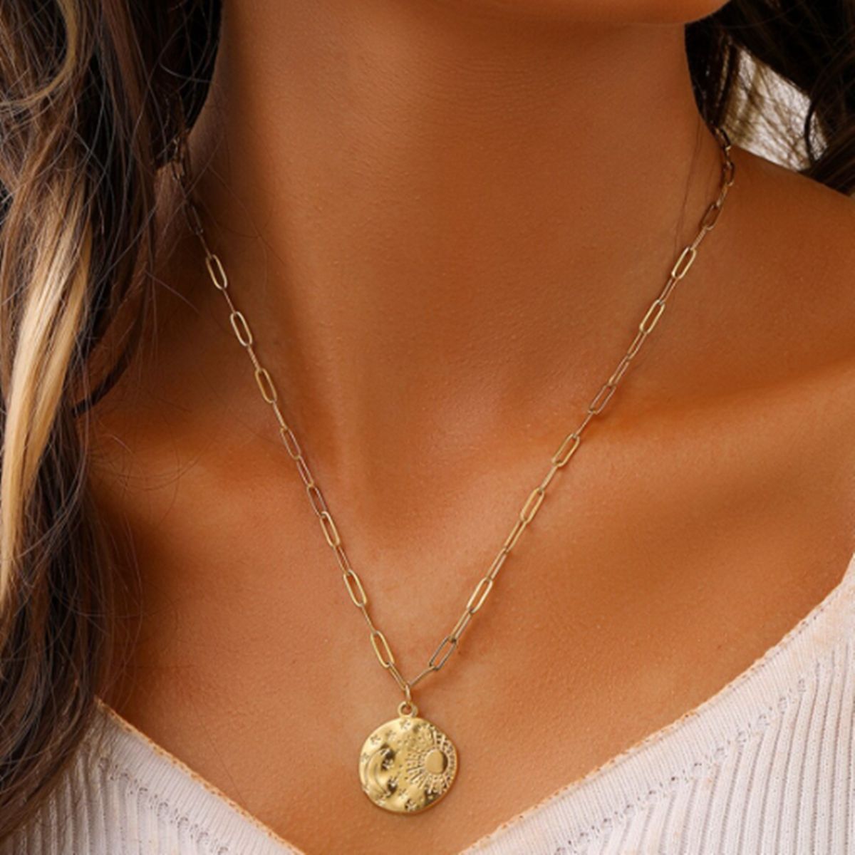 Minimalist Geometric Stainless Steel Polished Star Moon Sun Round Coin Pendant Necklace for Women