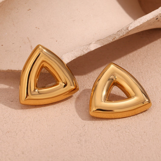 Pendientes Minimalistas Modernos Geométricos de Acero Inoxidable con Baño de Oro de 18K y Diseño Triangular Pulido Hueco