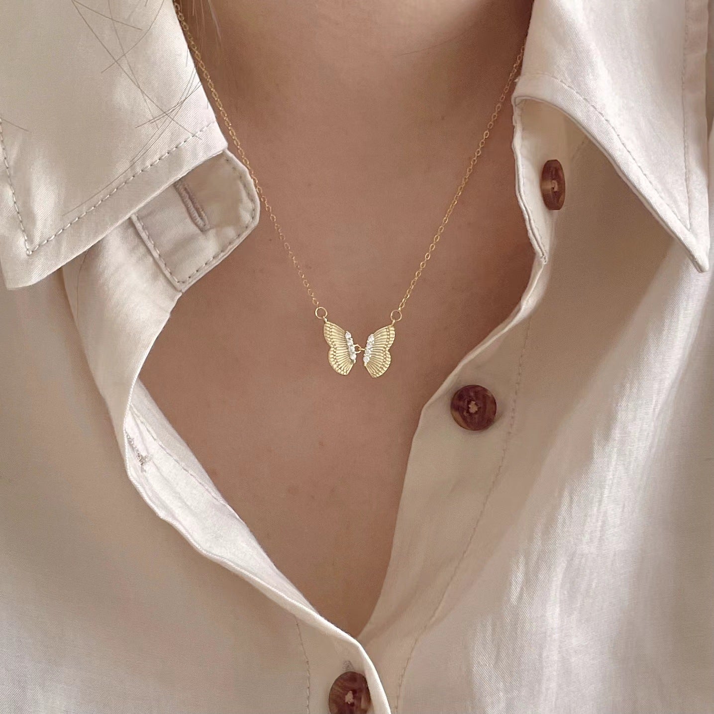Collana da donna a farfalla geometrica placcata oro in argento sterling 925, stile minimalista e dolce