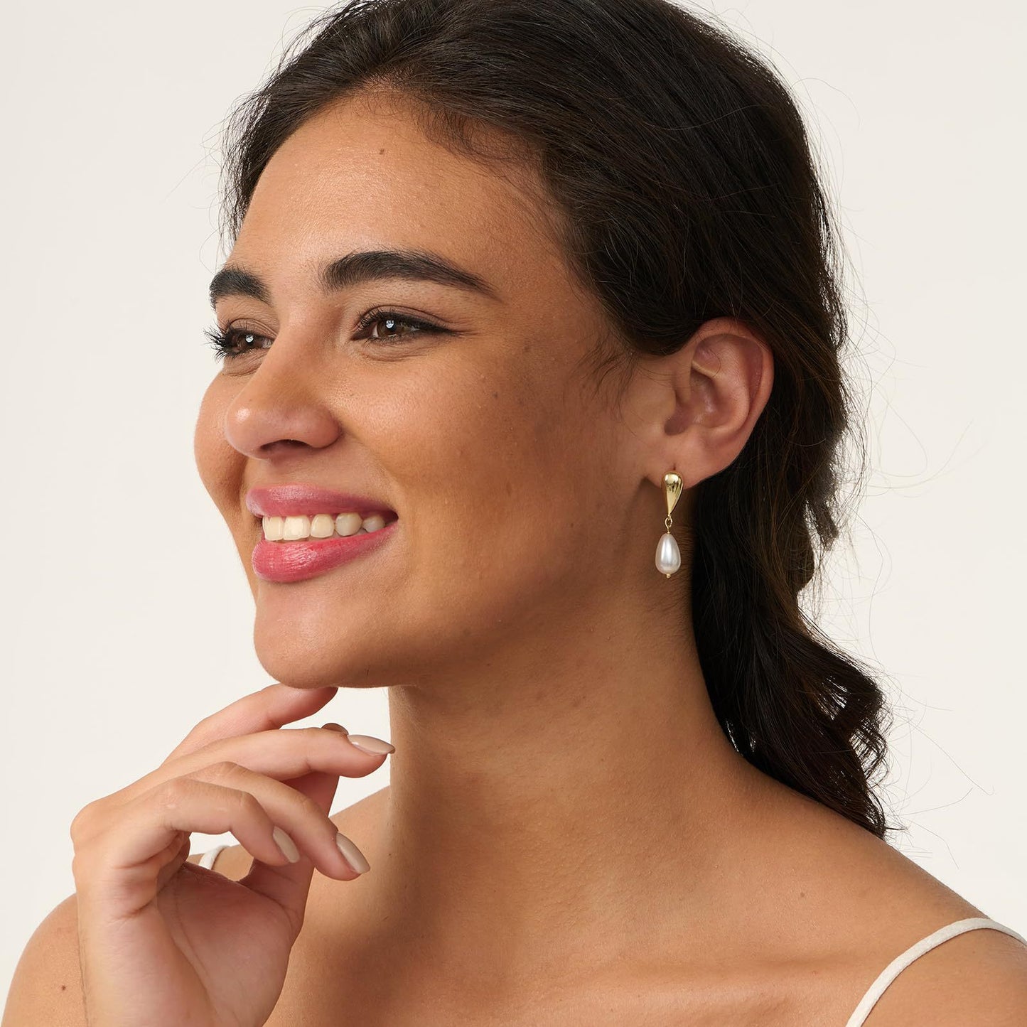 Minimalist Elegant Teardrop Round Pearl Brass Plated Earrings with 925 Sterling Silver Posts for Women