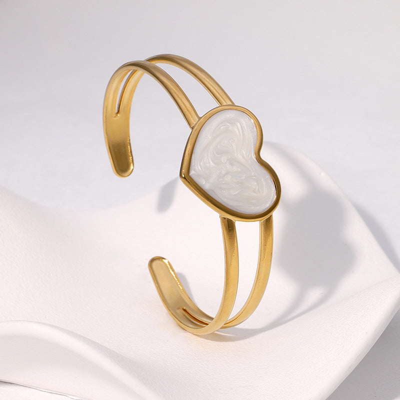 Bracciale regolabile in acciaio inossidabile placcato oro con smalto a forma di cuore, minimalista e alla moda