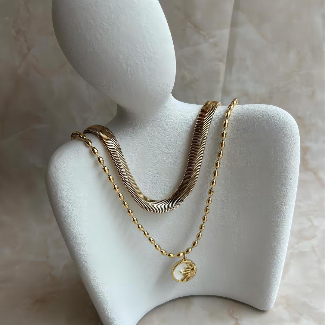 Collar Redondo con Moneda 3D Retro de Sol y Luna que Brilla en la Oscuridad, de Acero Inoxidable con Chapado en Oro de 18K, Cadena a la Clavícula con Destellos
