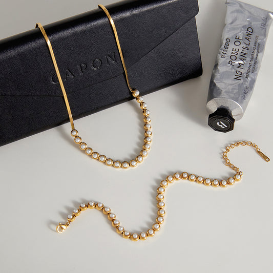 Conjunto de collar y pulsera minimalistas de estrella, luna, nube y universo en acero de titanio con detalles de perlas y acabado galvanizado para mujer