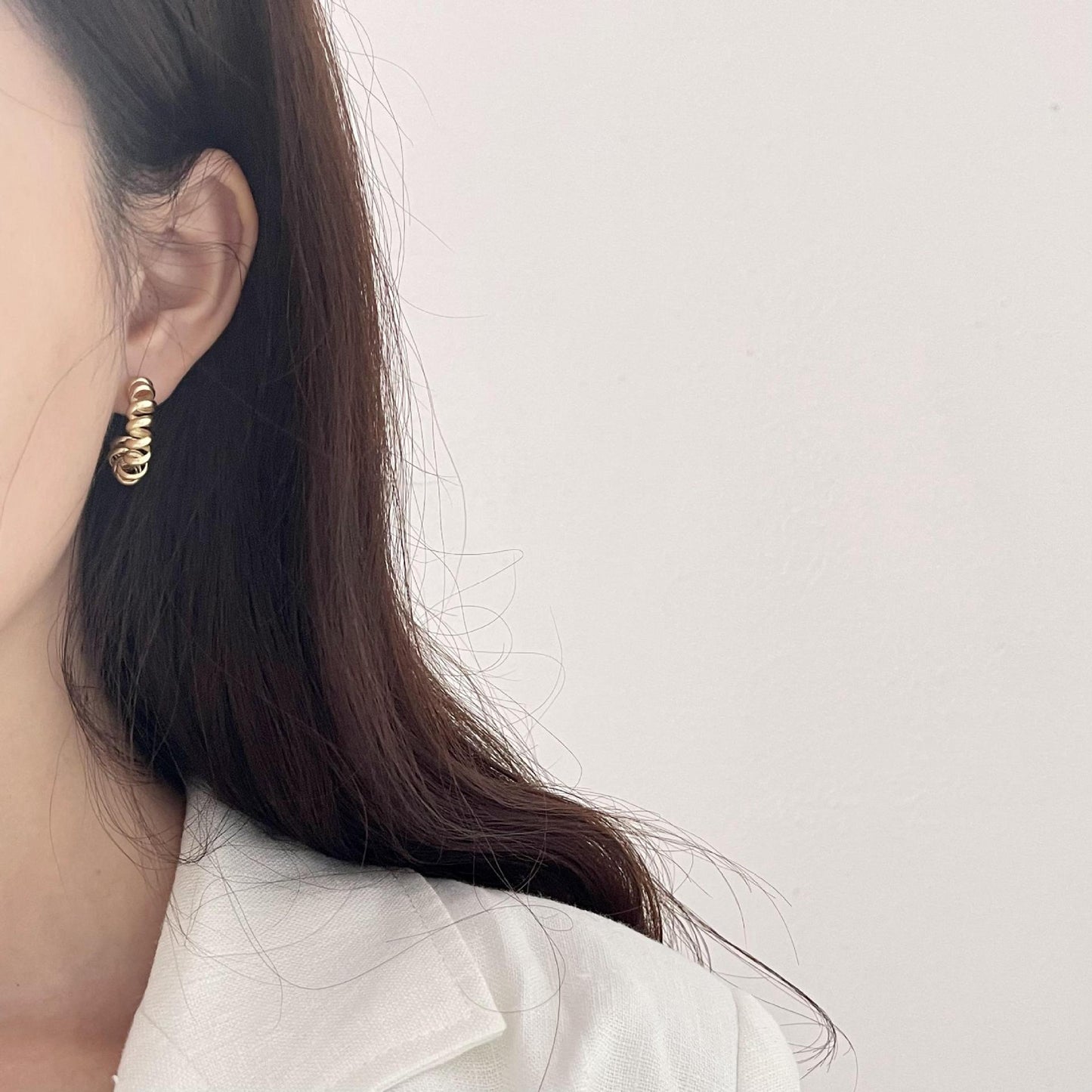 Minimalist Spring-Style Earrings in 925 Sterling Silver with Micro-Pave Setting