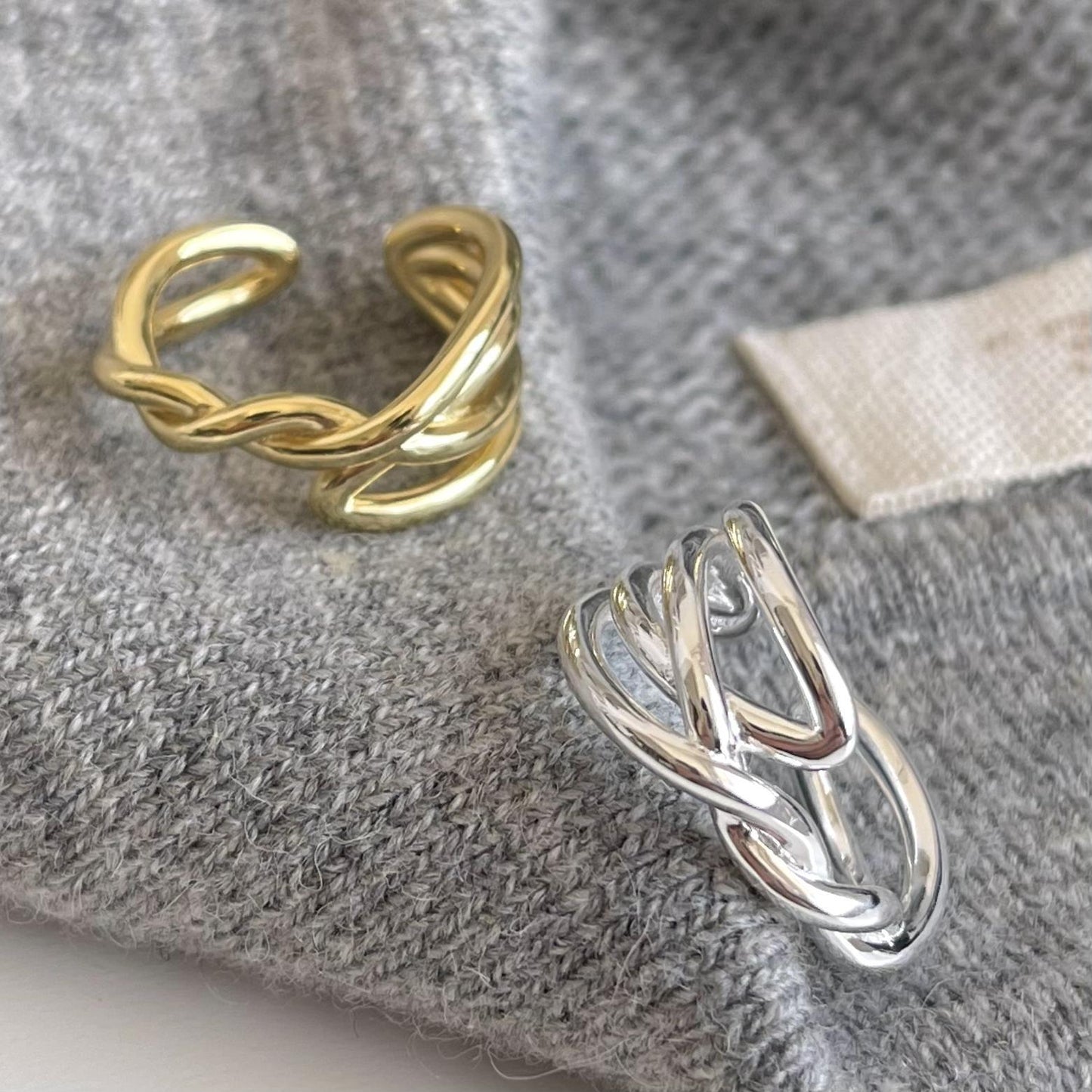 Irregular Geometric Heart-Shaped 925 Sterling Silver Ring with High-Gloss Crossed Line Detail for Women