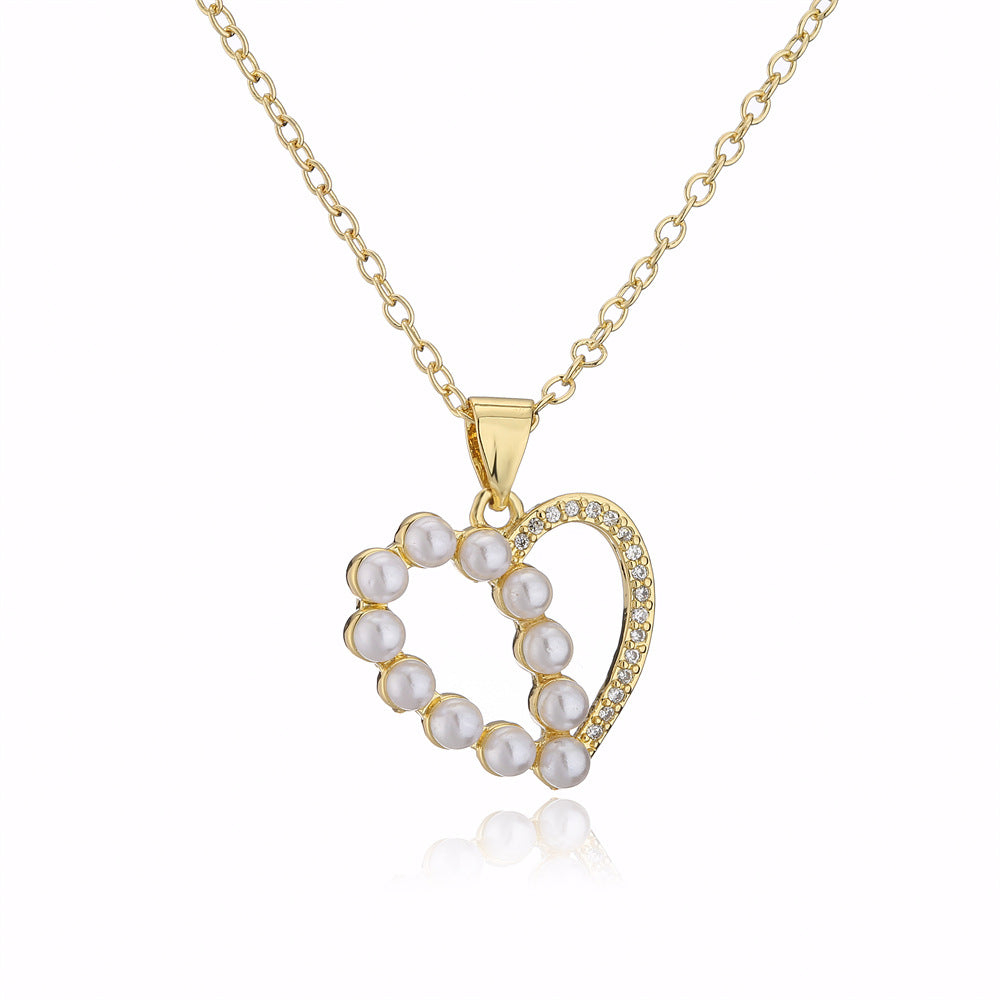 Collana con ciondolo a cuore vuoto minimalista in rame placcato oro 18K e intarsio di zirconi