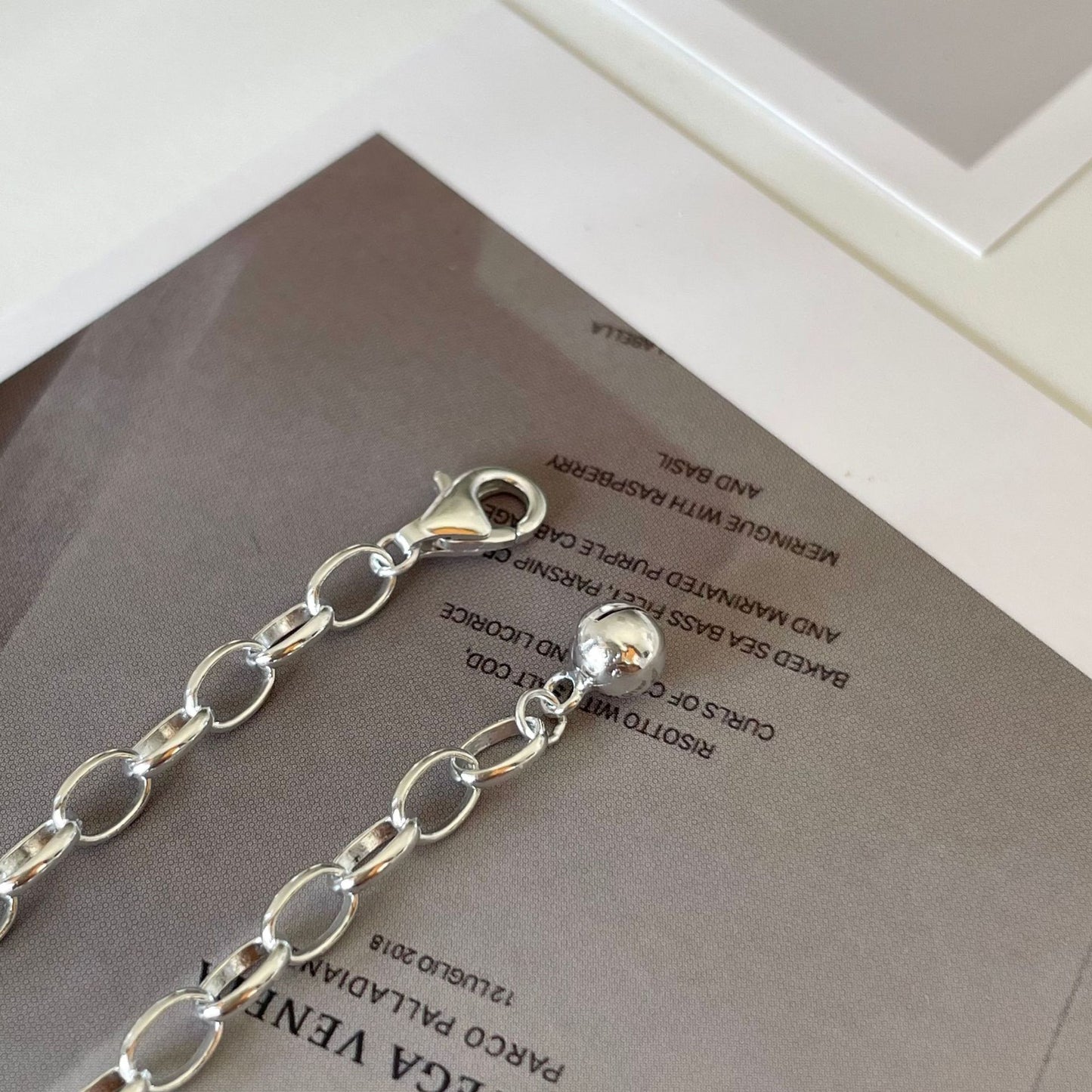 Sweet Minimalist Star-Shaped 925 Sterling Silver Bracelet with Plated Finish