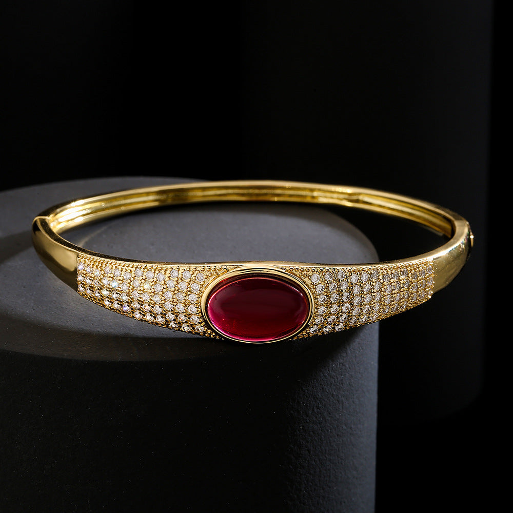 INS-Inspired Vintage-Luxury Adjustable Bracelet for Women Made of Brass with Gold Plating and Micro-Pavé Zirconia
