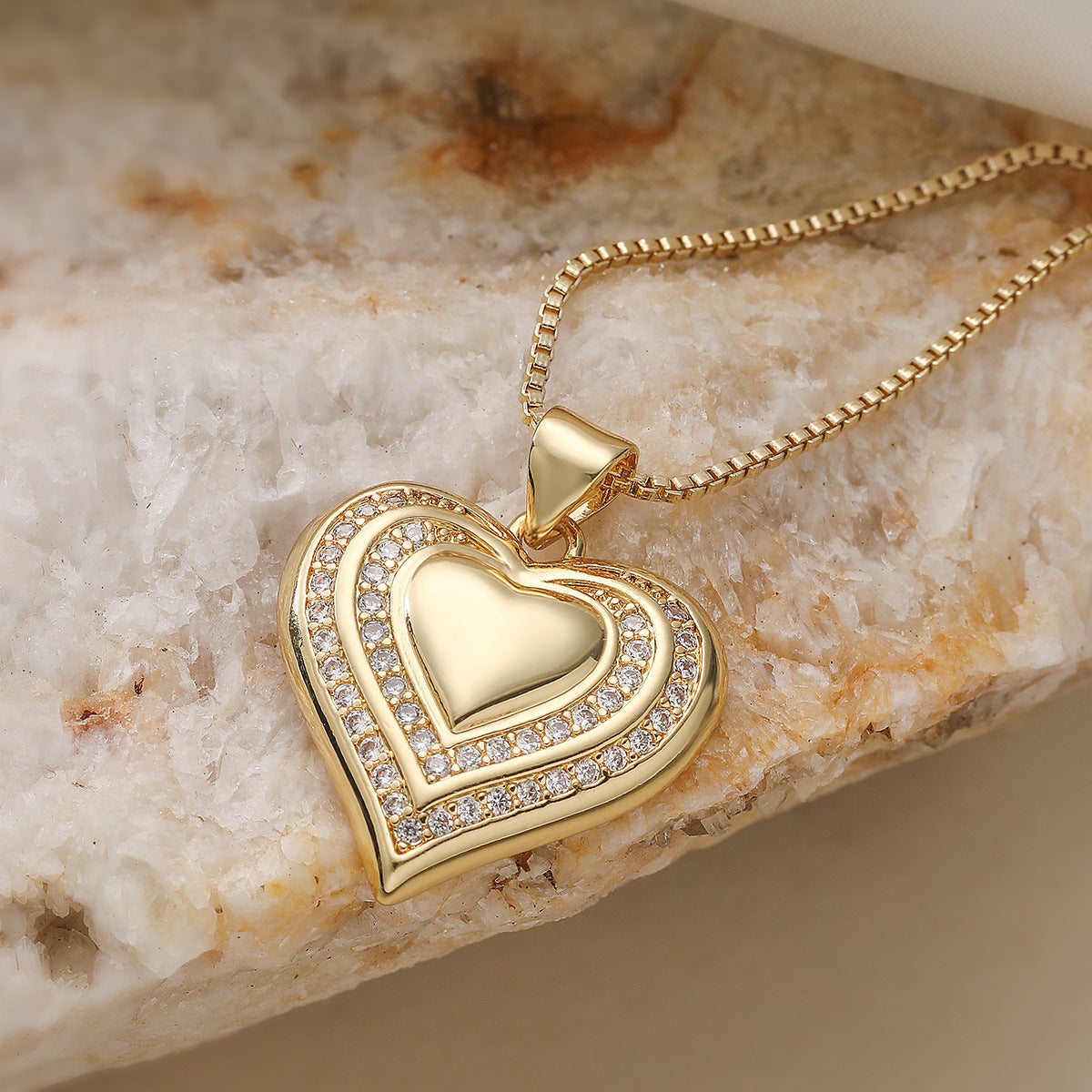 Minimalist Vintage Gold Plated Cubic Zirconia Heart Pendant Necklace