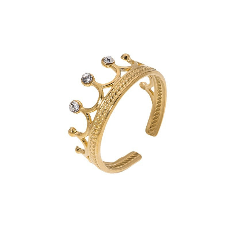 Anillo minimalista de acero inoxidable con baño de oro de 18 quilates en forma de corona para mujer con incrustaciones de diamantes de imitación