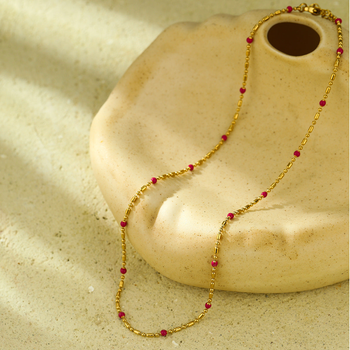 Collar de Acero de Titanio con Abalorios Geométricos Estilo Bohemio para Mujer con Acabado Galvanizado