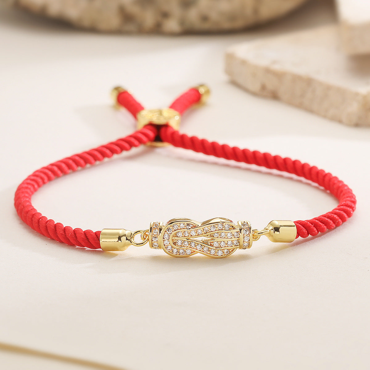 Minimalist Elegant 18K Gold Plated Brass Geometric Star Cubic Zirconia Inlay Bracelet for Women