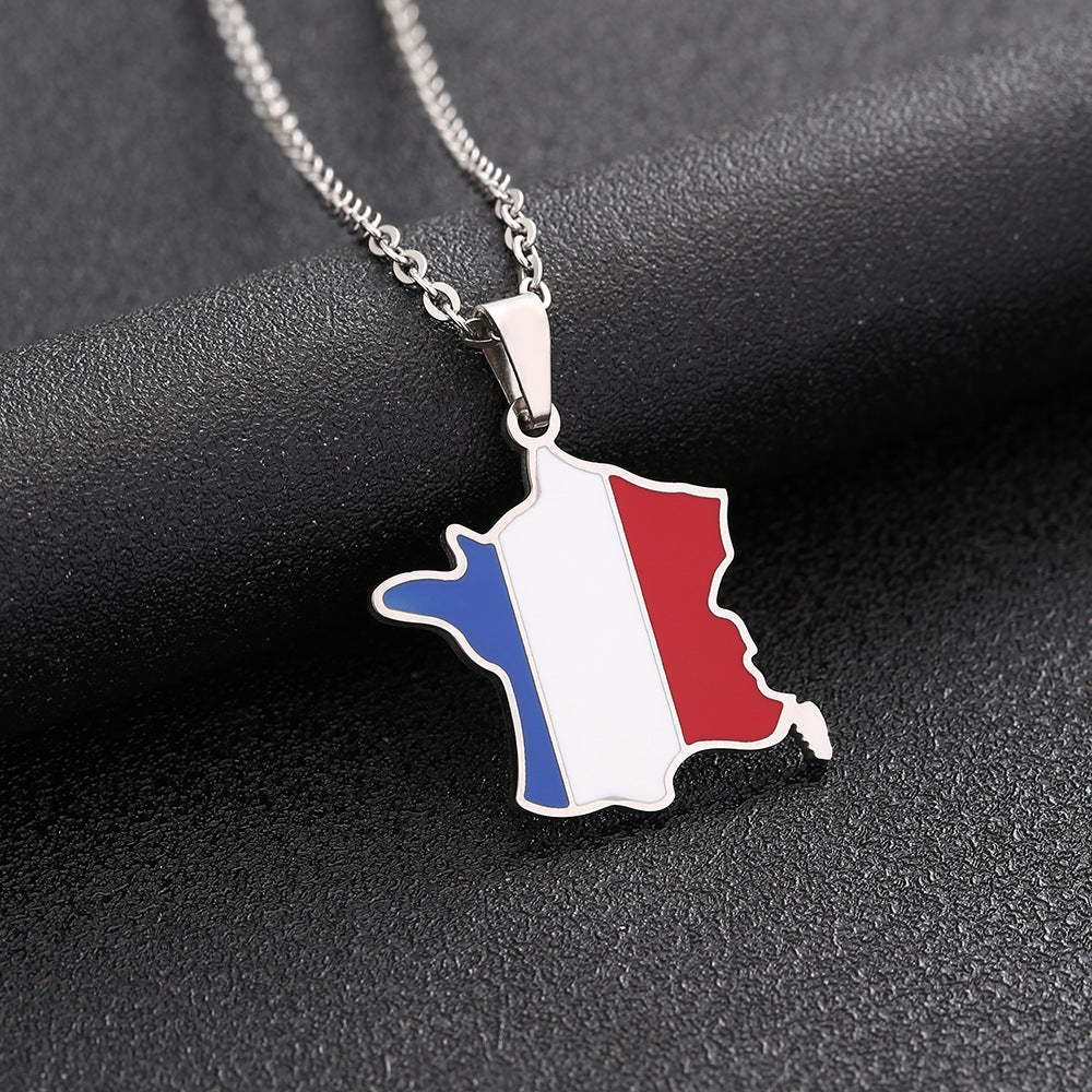 Collana con ciondolo geometrico in stile etnico in acciaio inossidabile con smalto, unisex