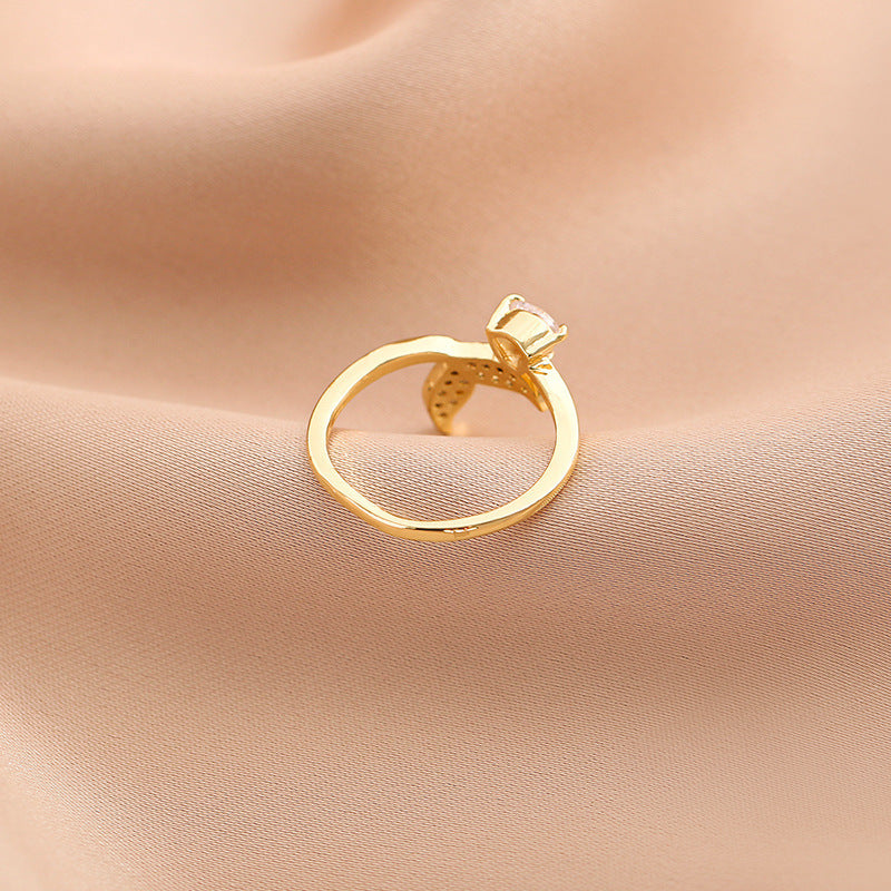 Anello Aperto Minimalista a Coda di Pesce da Donna, Anello Regolabile in Rame con Finitura Placcata