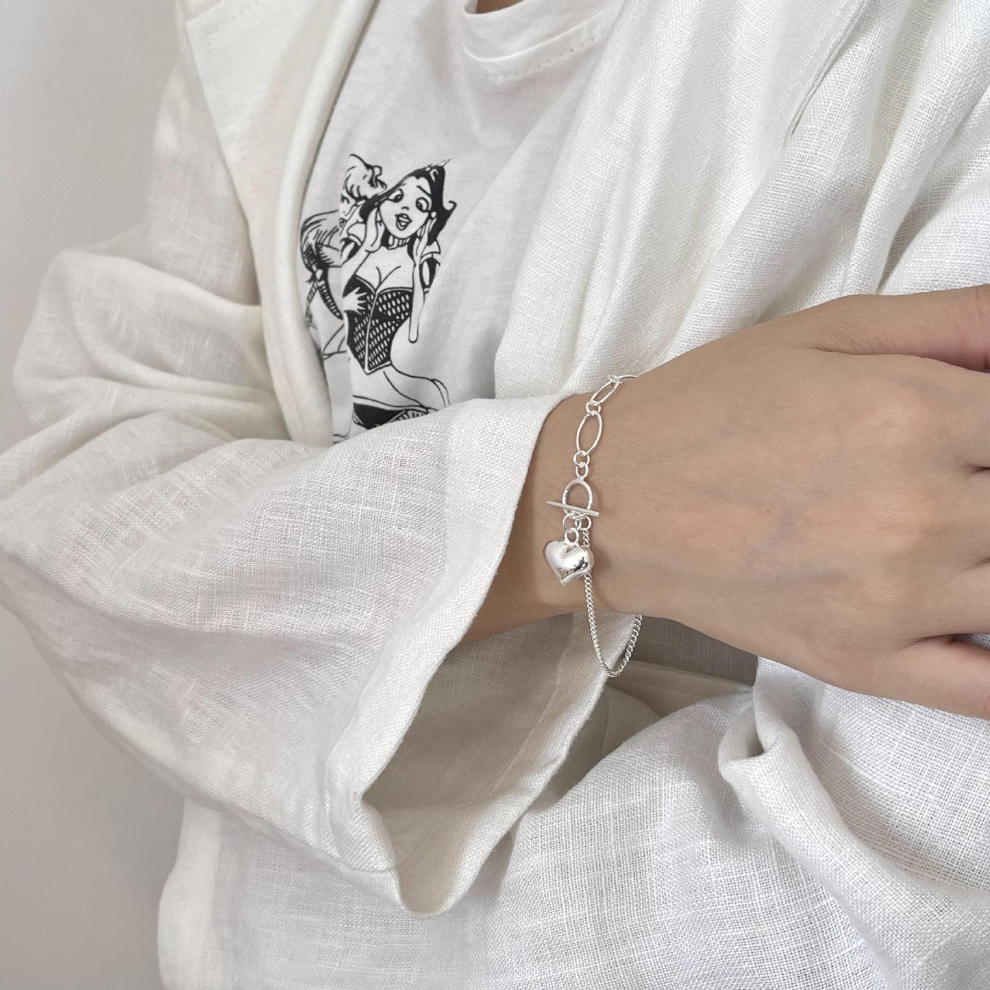 Bracciale fatto a mano a forma di cuore in argento sterling S925 con finitura scintillante, stile minimalista e dolce