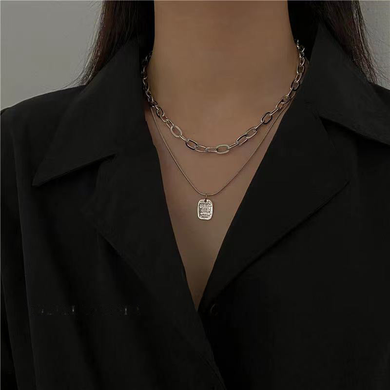 Collar Minimalista de Doble Capa con Cadena de Serpiente, Geométrico, de Acero de Titanio, Bañado, Unisex