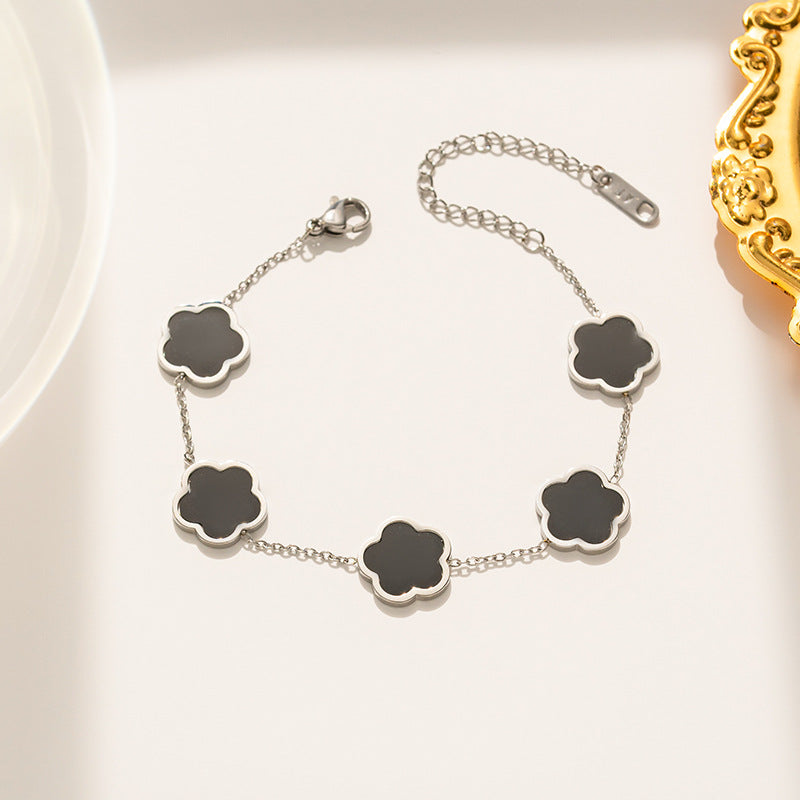 Luxury Minimalist Floral Five-Petal Pendant Necklace Set with Titanium Steel Chain and Mother-of-Pearl Inlay for Women