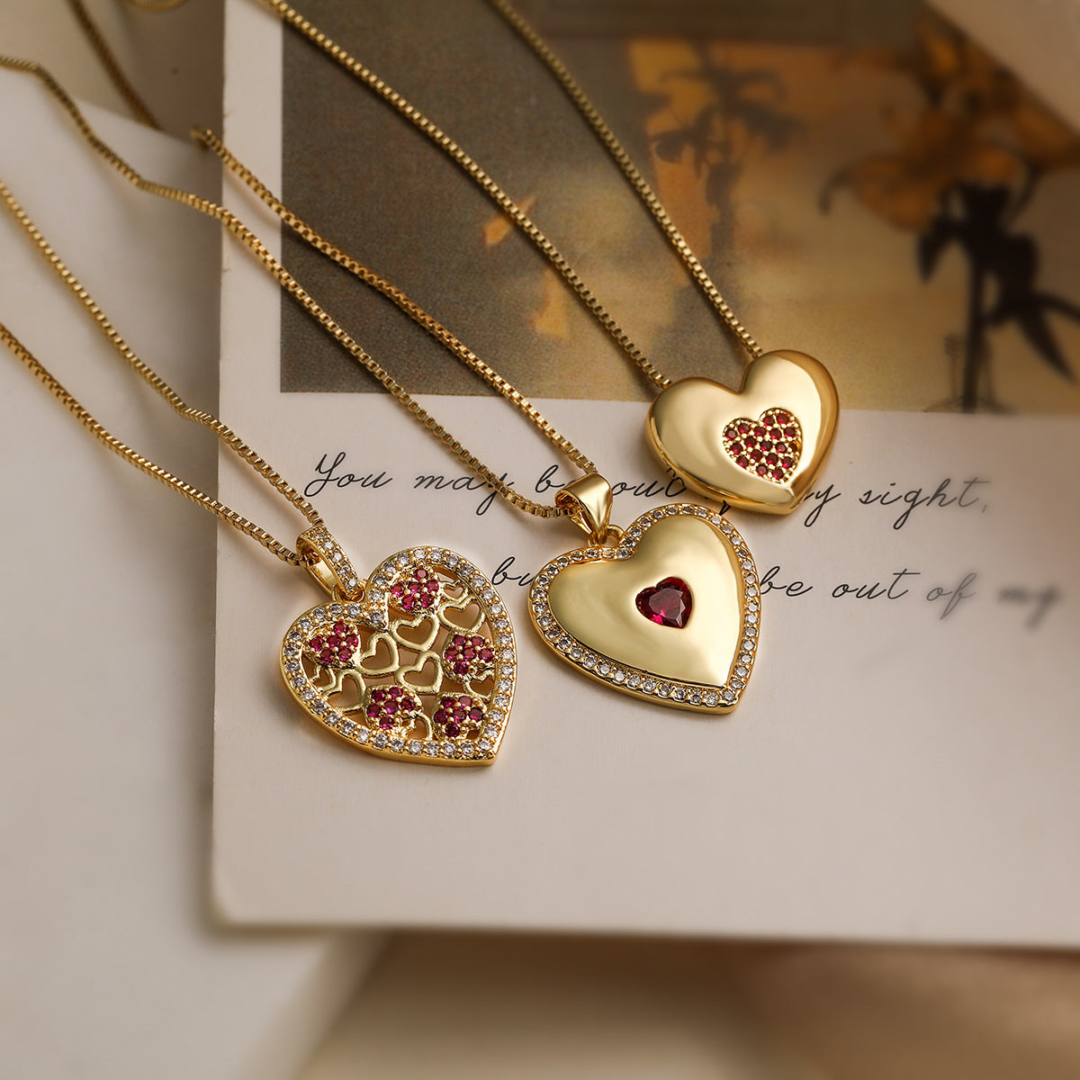 Minimalist Heart-Shaped Copper Pendant Necklace with 18K Gold Plating and Zircon Inlay for Women