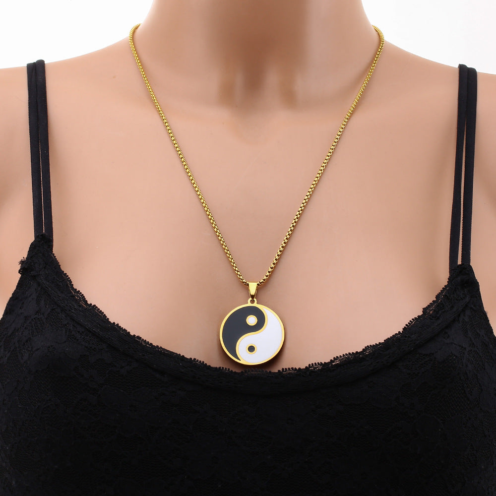 Collana pendente geometrica stile cinese Yin Yang in acciaio inossidabile con finitura smaltata per unisex, collana con catena di perle