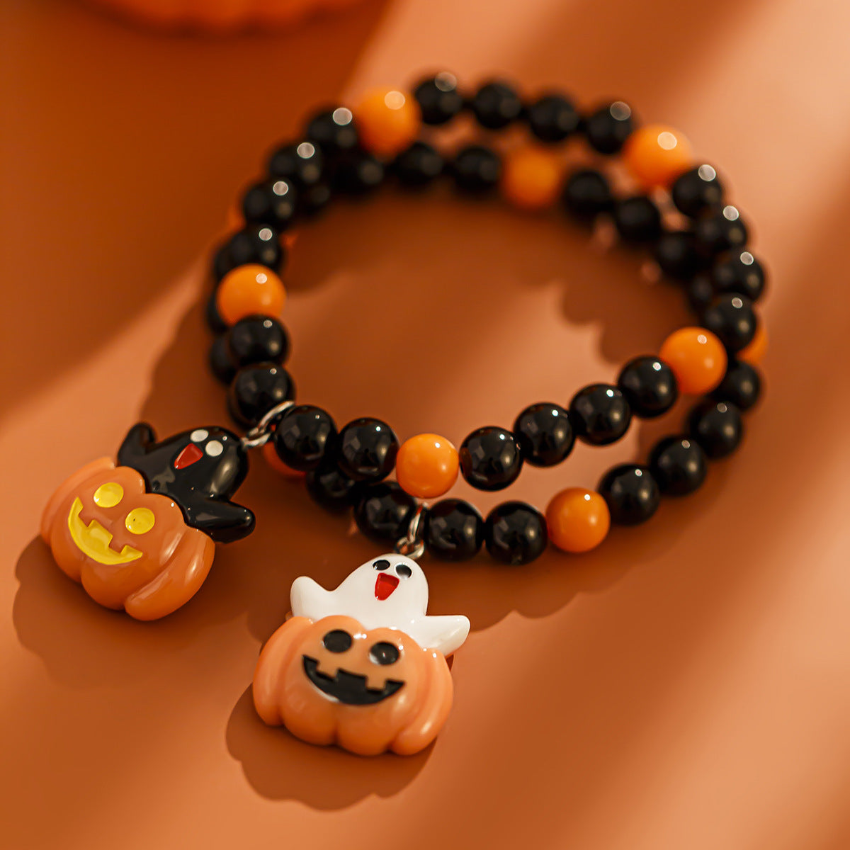 Pulsera de Calabaza de Halloween con Diseño de Cuentas Hecho a Mano para Uso Unisex, Lindo Accesorio de Fiesta con Estética de Dibujos Animados y Juguetona