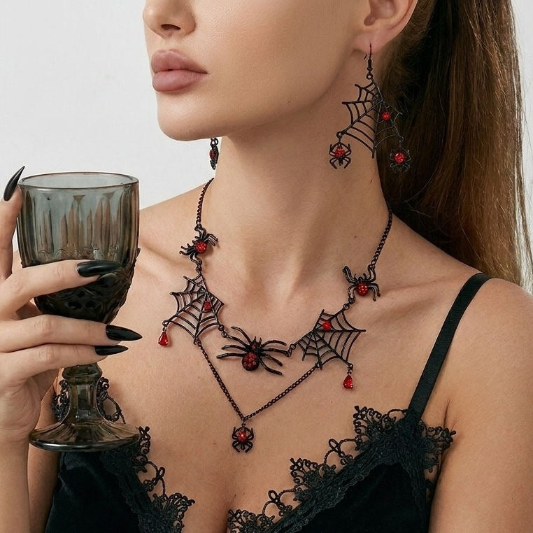 Gothic Punk Spider Web Crystal Pendant Plated Alloy Necklace for Women Halloween Party Jewelry