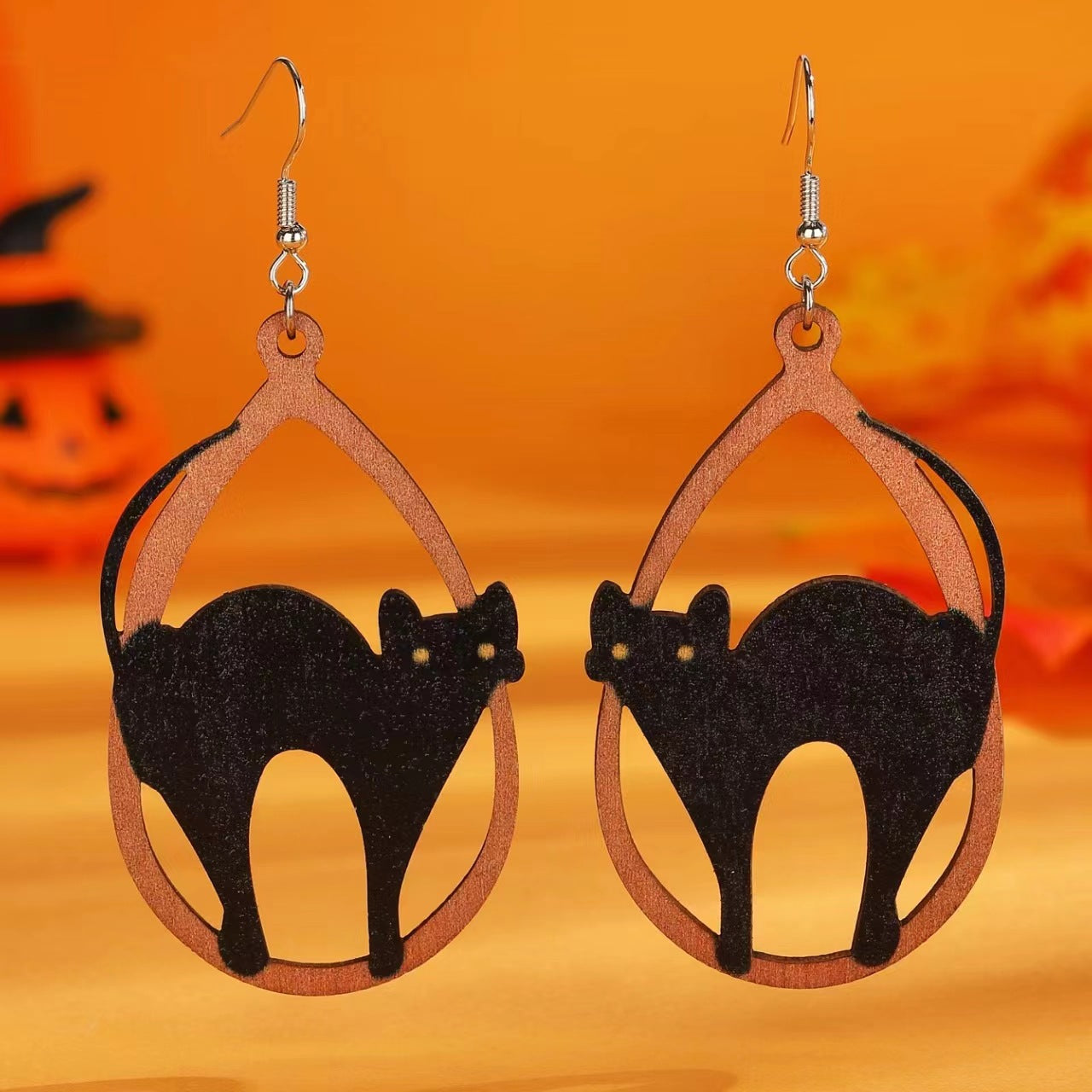 Pendientes colgantes triples de Halloween gótico con gato negro, fantasma y calabaza, con componentes de madera en forma de gota y acabado esmaltado para mujer
