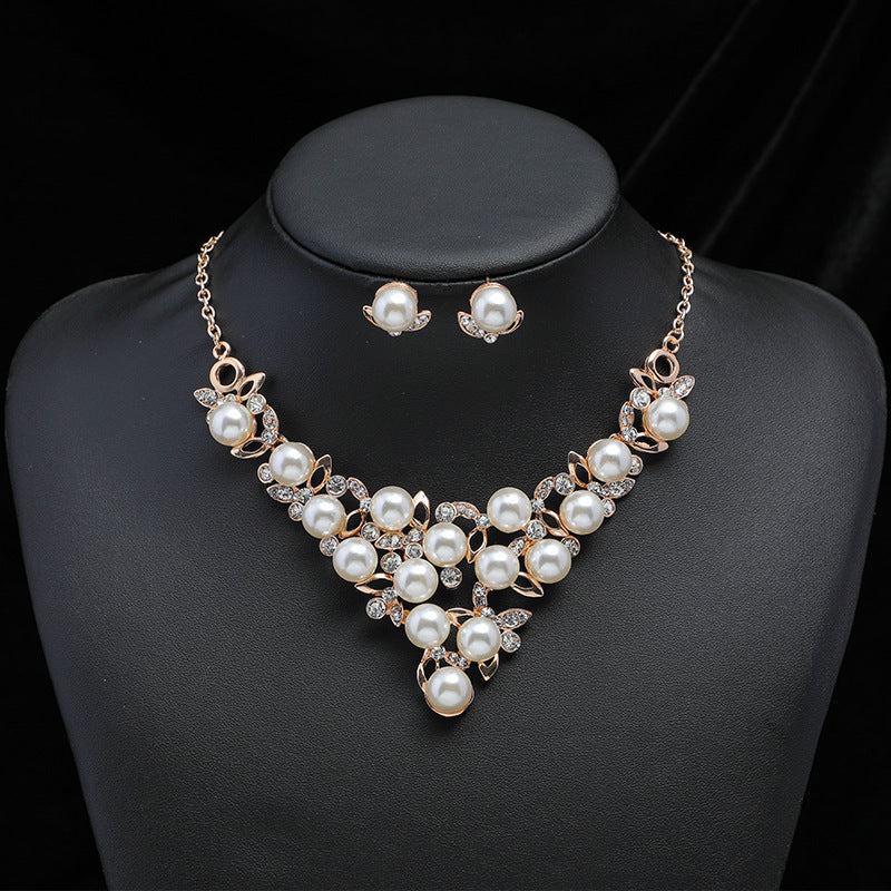 Sweet Minimalist Pearl Necklace and Earrings Set for Women with Alloy Pendant, Plated Finish, O-Chain, Floral and Leaf Motifs