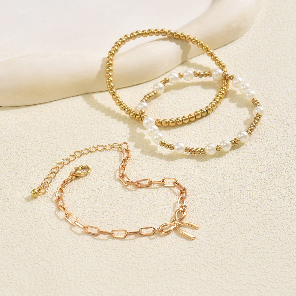 Conjunto de pulseras de aleación geométrica en forma de lazo estilo Fashion-Commuter con detalles de perlas tejidas para mujer