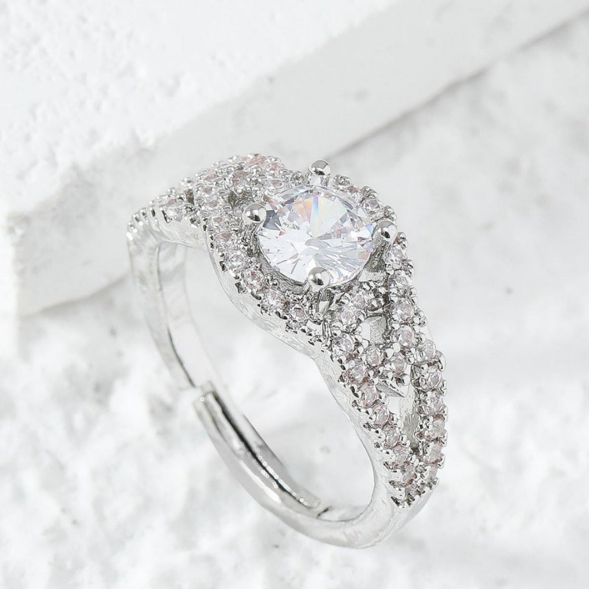 Anillo de dedo geométrico de cobre con forma de U, micro pavé de circonitas, ajustable, abierto, apilable para mujer