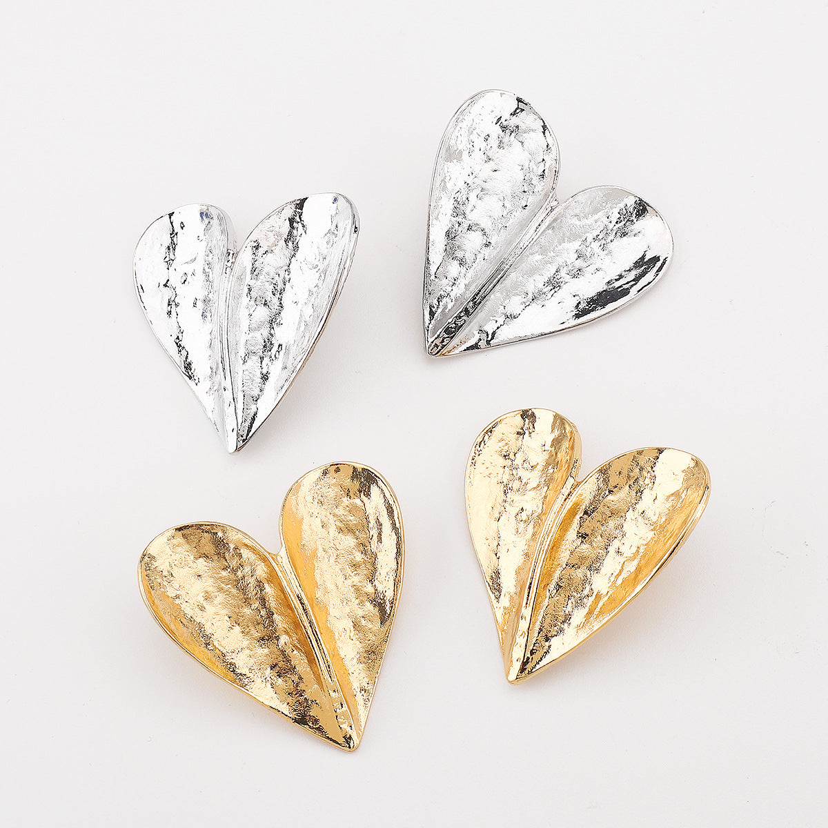 Ins Style 3D Concave Heart Shape Alloy Stud Earrings with Plated Finish for Women