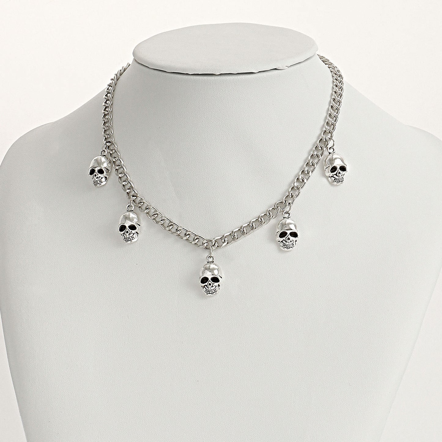 Punk Style Skull Pendant Necklace for Women with Geometric Shape Alloy Construction and Plated Finish Locket Chain