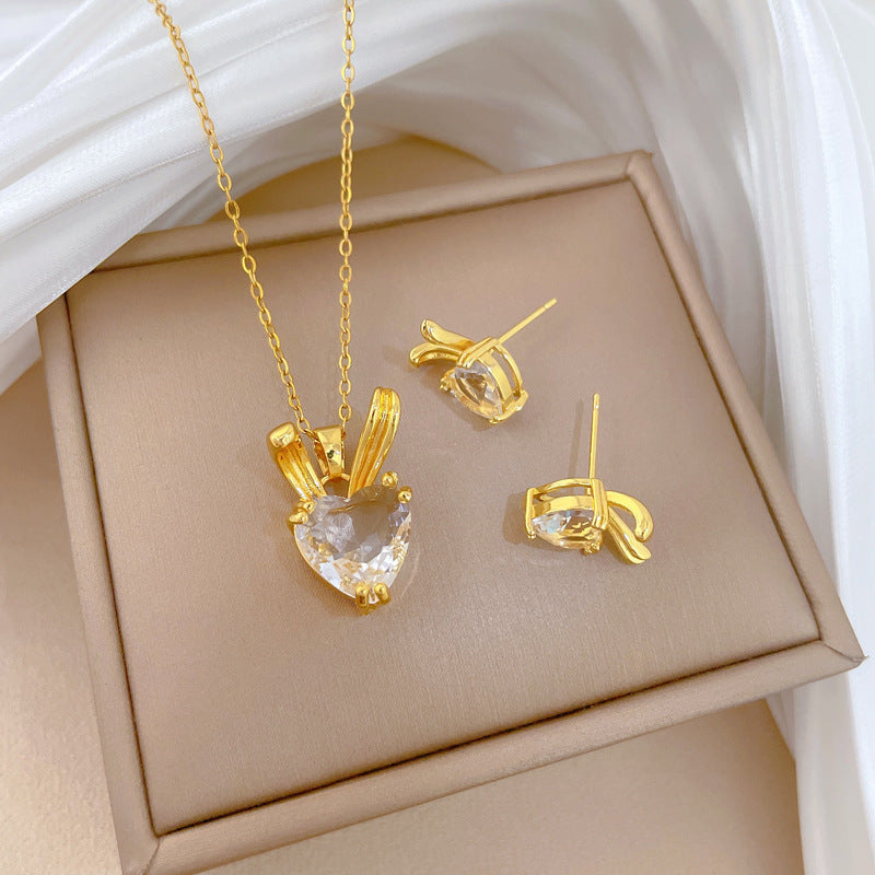 Sweet Luxury Rabbit Glass Rhinestone Necklace Titanium Steel Cable Chain Jewelry Set
