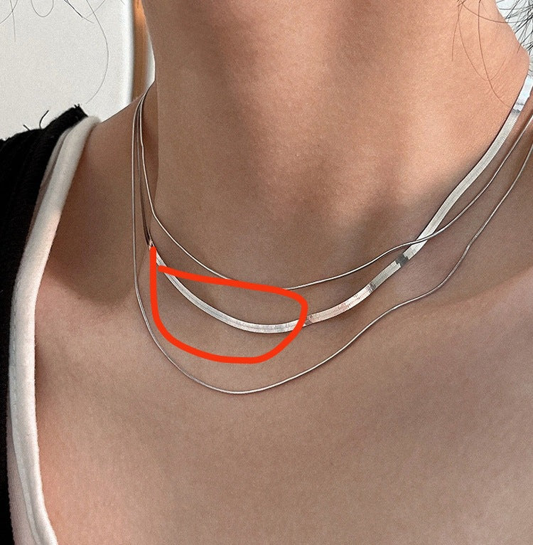 Collar Minimalista de Acero de Titanio en Forma de U para Mujer con Diseño de Cadena de Serpiente, Cadena de Clavícula en Capas Hipoalergénica