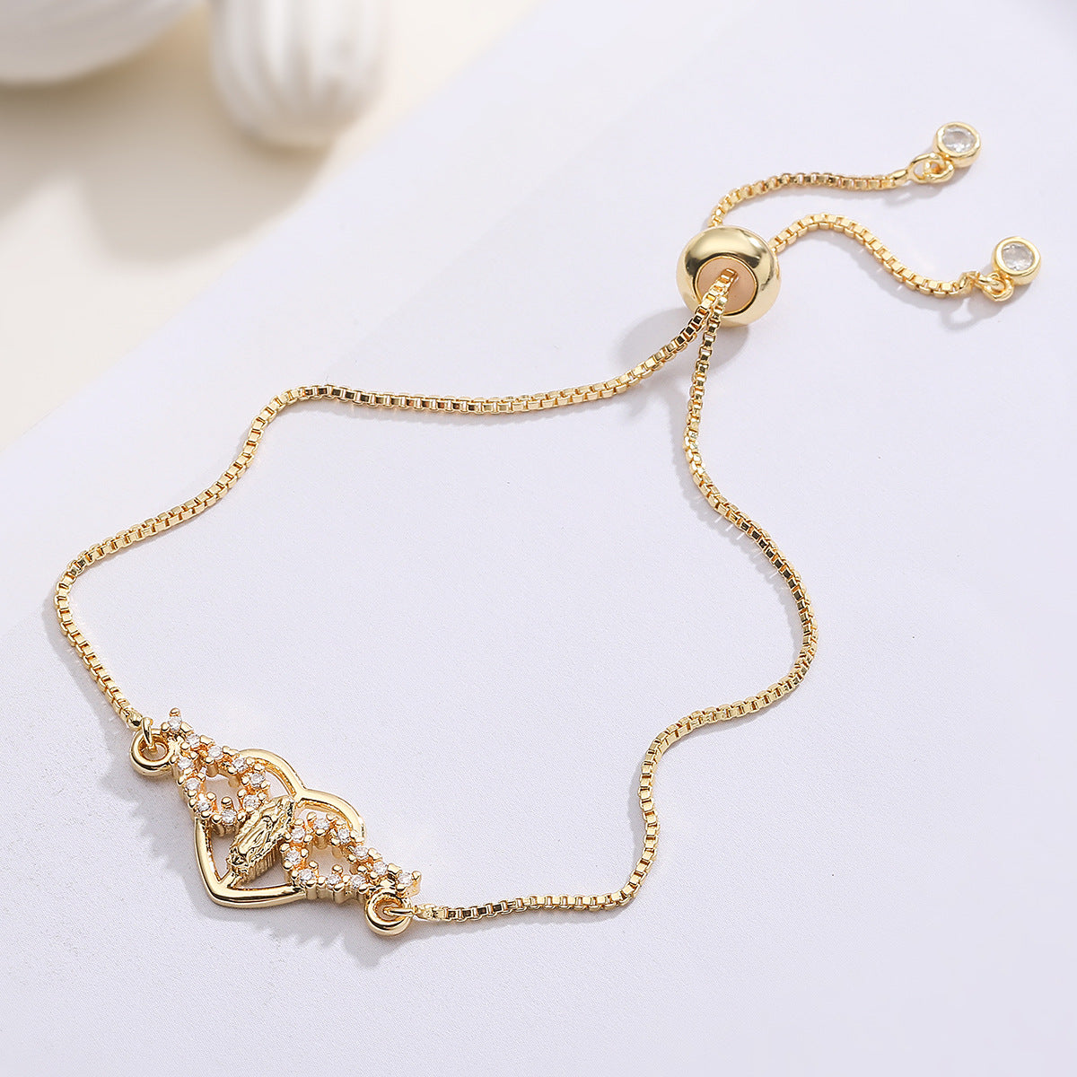Elegant 18K Gold Plated Brass Geometric Micro-inlay Cubic Zirconia Bracelet for Women