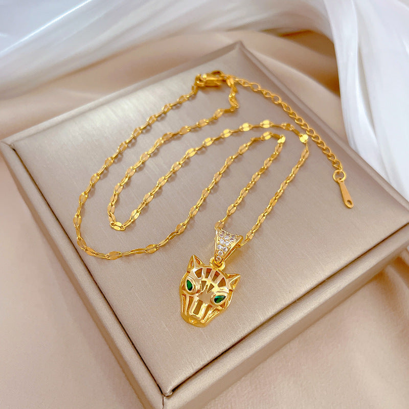Collar con colgante de leopardo geométrico de lujo en cadena de acero de titanio para mujer