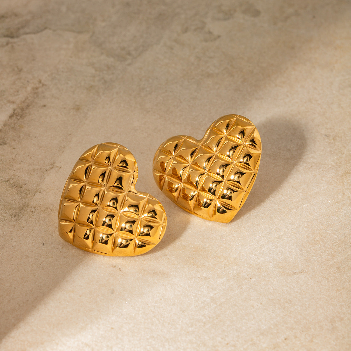 Ins Style 18K Gold Plated Stainless Steel Grid Pattern Heart Shape Earrings for Women